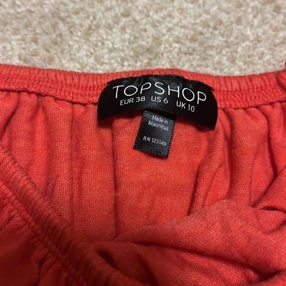 Topshop Ruffle Top. - Picture 3 of 3